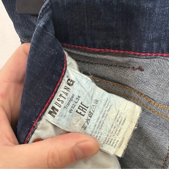Mustang Denim Tramper Straight Jeans - Picture 3 of 10